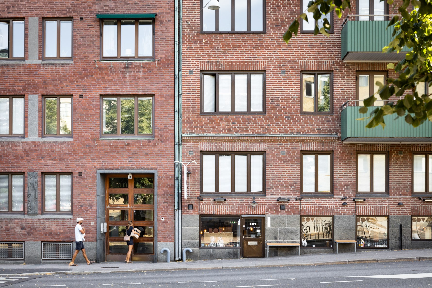 Fantastisk stenugnsbakad pizza precis runt husknuten på BOV!